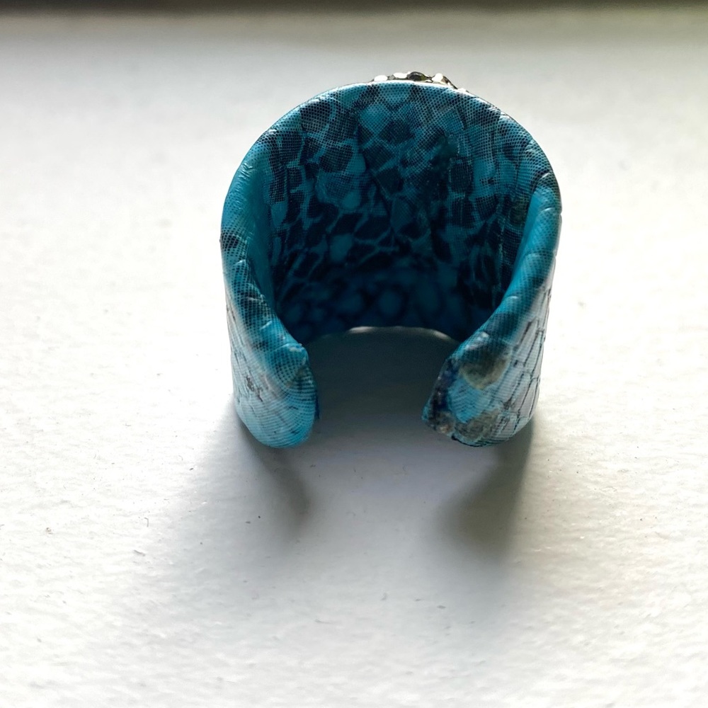 Statement ring. - Picture 3 of 3